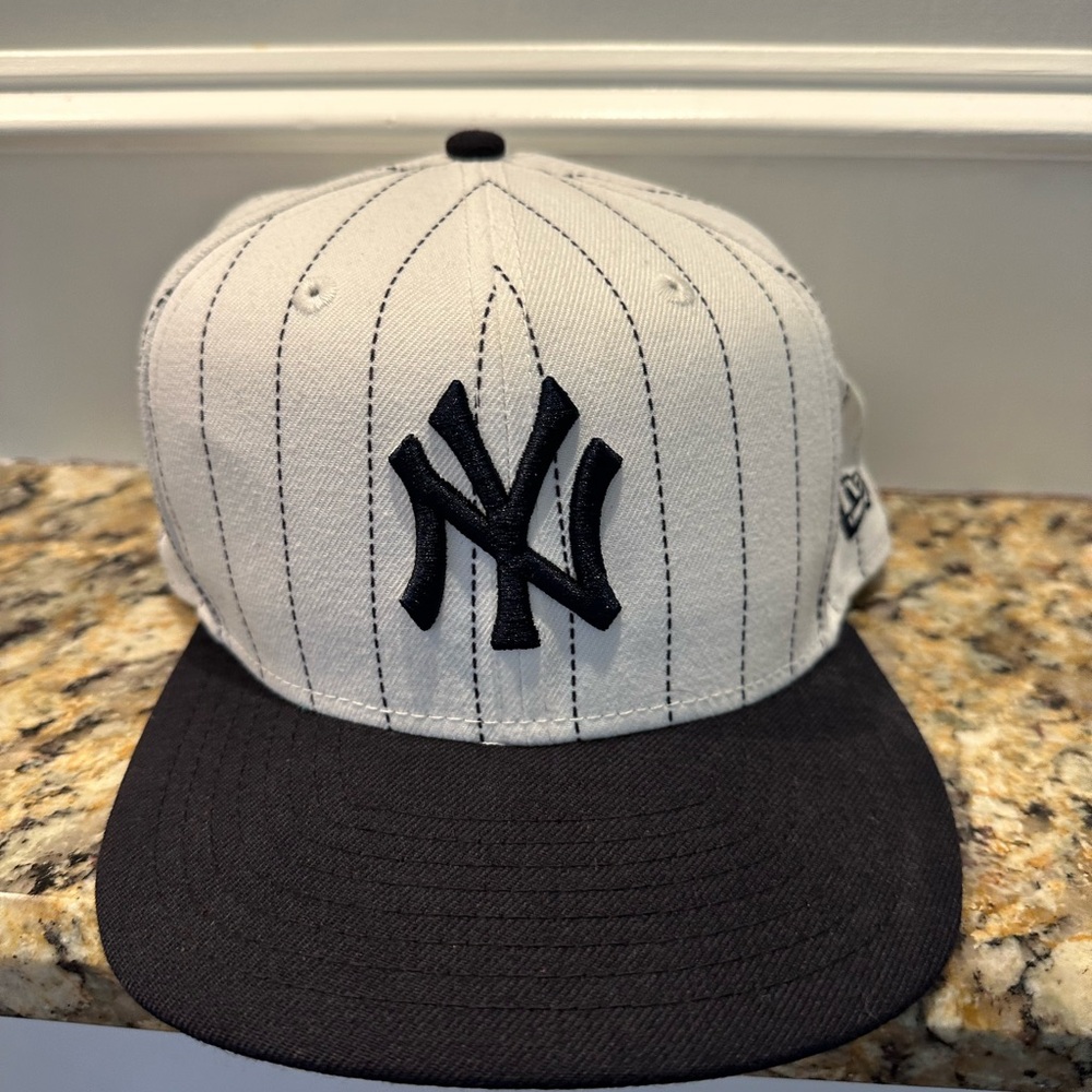 New Era 9fifty Yankees hat